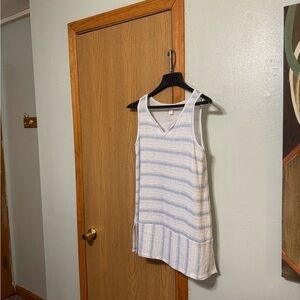 Motherhood Maternity Medium Blue & White w/Stripes Sleeveless Knit Top - EUC